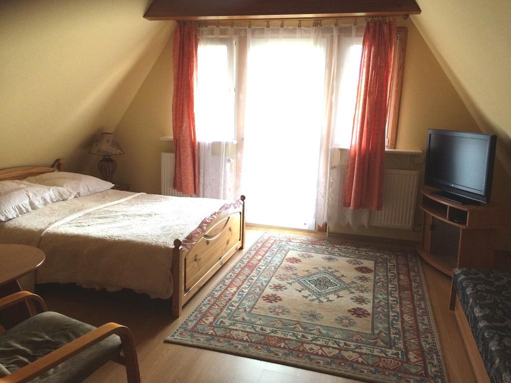 Domek Pod Klonem Agroturystyka Біловежа Номер фото