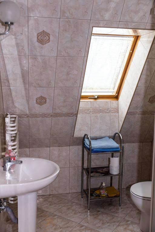 Domek Pod Klonem Agroturystyka Біловежа Номер фото